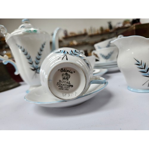 472 - Royal Standard Bone China 