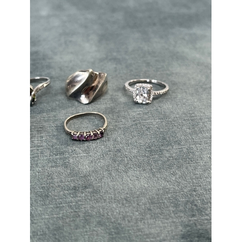 581L - 8 x various silver ladies rings