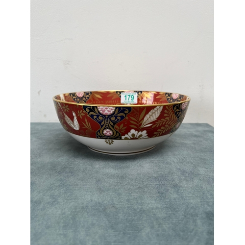 179 - Queen Elizabeth II Golden Jubilee bowl - Royal Worcester