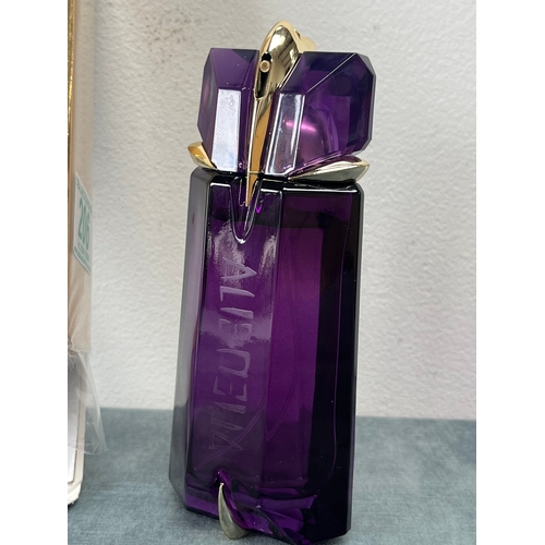 206 - Lightly use bottle of Alien by Thierry Mugler ladies Eau de Parfum 90ml