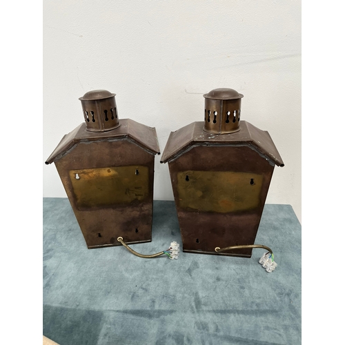 235 - 2 x Brass lanterns