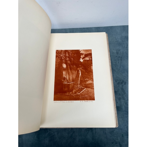 238 - Roma book with signed lithographs. 

Roma. Novanta vedute moderne
D.R. Peretti Griva

Published by O... 