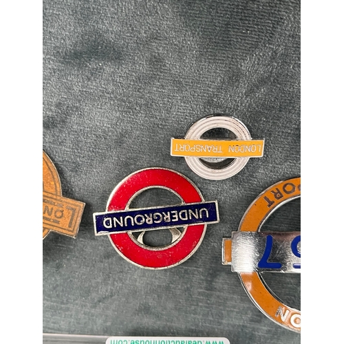 292 - 4 x London transport / underground badges