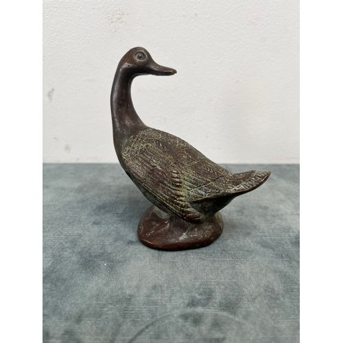 326 - Small bronze model of a duck - possibly Chinese casting?