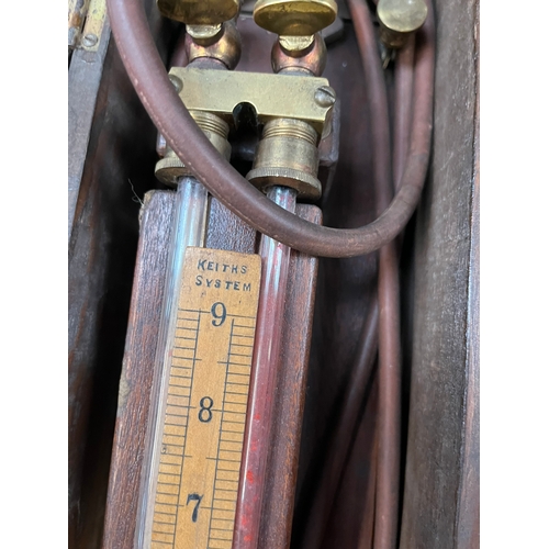 341 - Vintage gas guage testing device