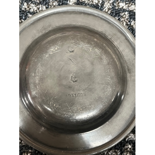 390 - 4 x c17th century X Pewter plates