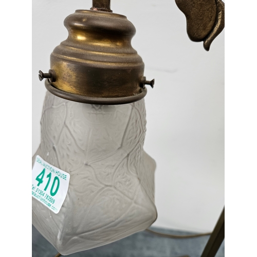 410 - Table lamp with glass shade