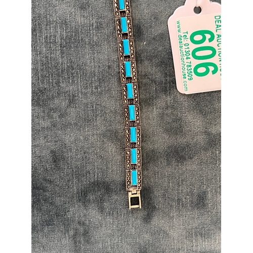 606 - Silver and turquoise ladies bracelet