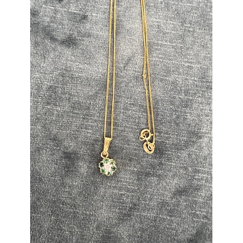 649 - 9ct gold necklace pendant - 1.4g