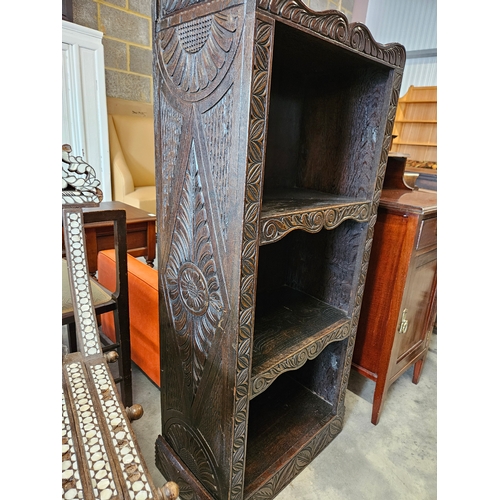 25 - Heavy highly cared antique oak bookcase