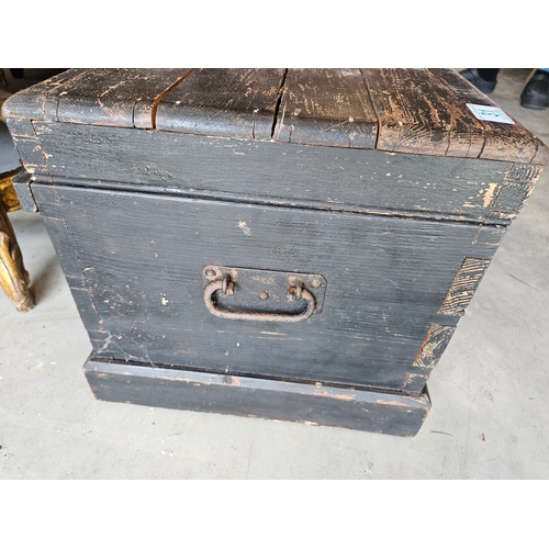 31 - Small wooden trunk/ box