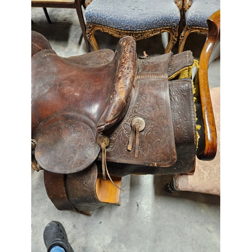 50 - Large vintage leather western saddle