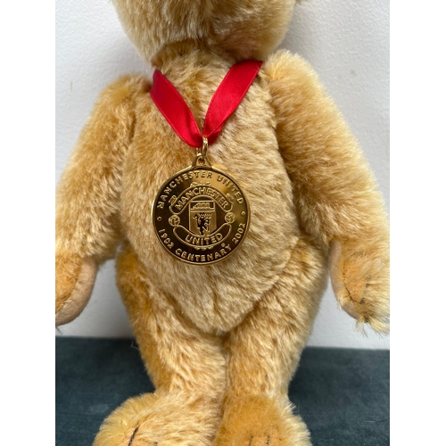 204 - Steiff Manchester United 1902 - 2002 Centenary bear.
Danbury Mint.