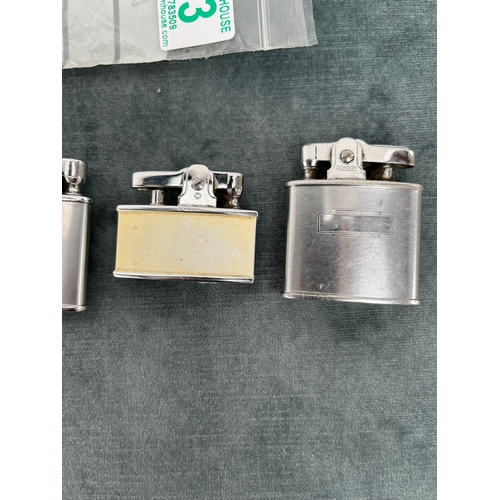 283 - 4 x vintage Ronson lighters