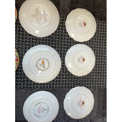 368 - Group of various porcelain Christmas plates