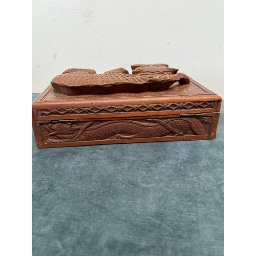 385 - Vintage high relief carved box with tiger