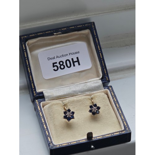 580H - 9ct yellow gold and sapphire earrings