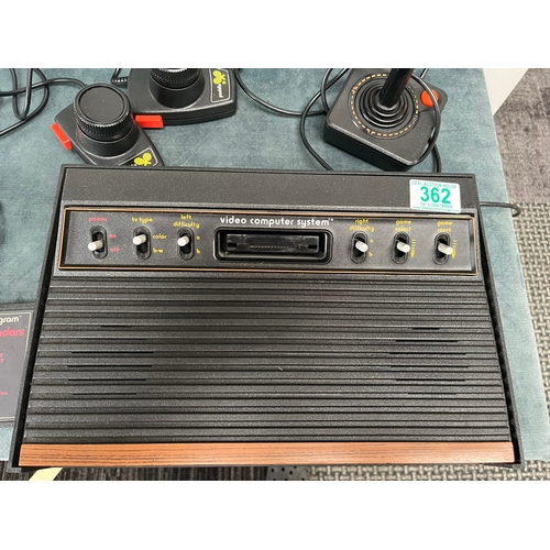 362 - Atari CX-2600 game system