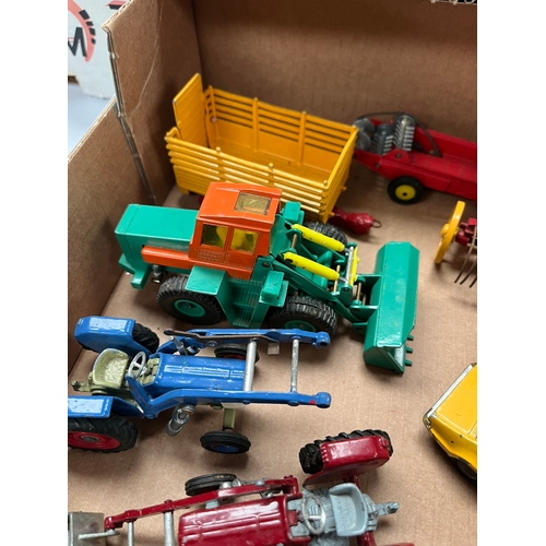 370 - Various model toy cars/ tractors - including Corgi + Dinky ect