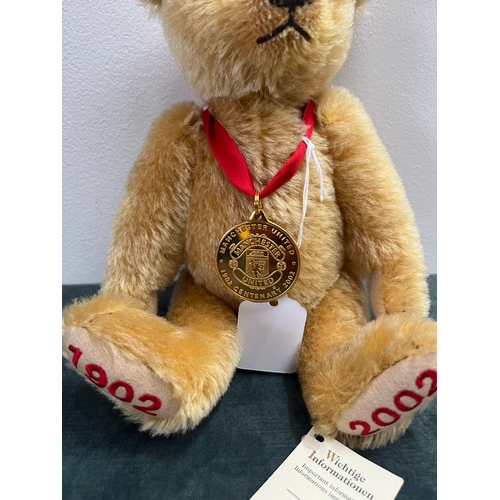 214 - Steiff Manchester United 1902 - 2002 Centenary bear.
Danbury Mint.