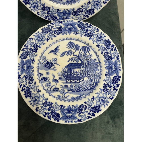 218 - Royal Worcester Blue Broseley set of six dinner plates