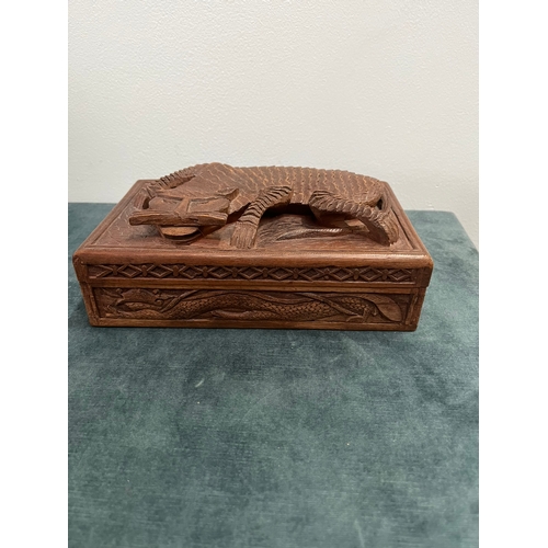 219 - Vintage high relief carved box with tiger