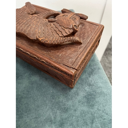 219 - Vintage high relief carved box with tiger