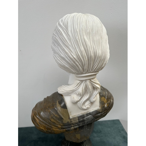 250 - Large Italian Carrera marble carved bust of a lady