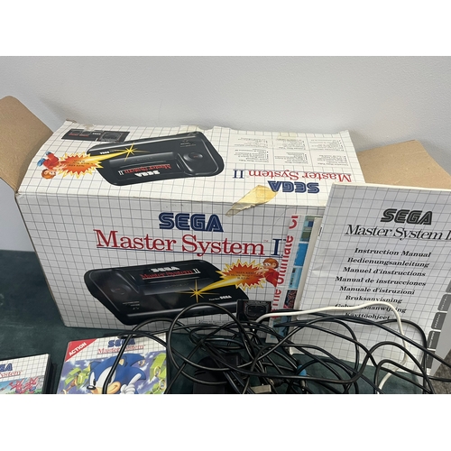 289 - Sega Master System 2 with games - Taz-Mania, Sonic, Pac-Mania, The Ninja + Asterix