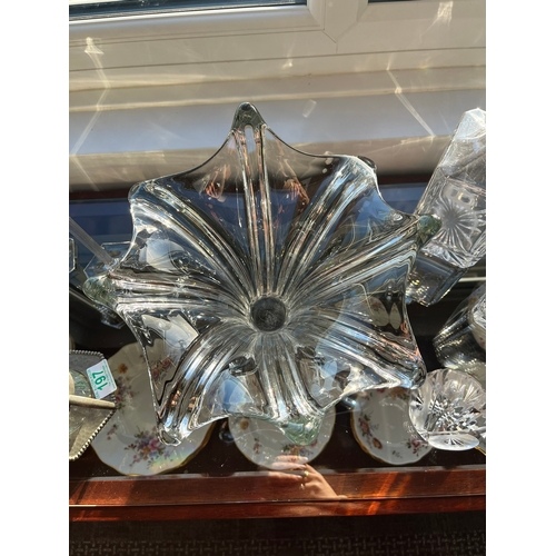 330 - Large Vannes splash glass bowl