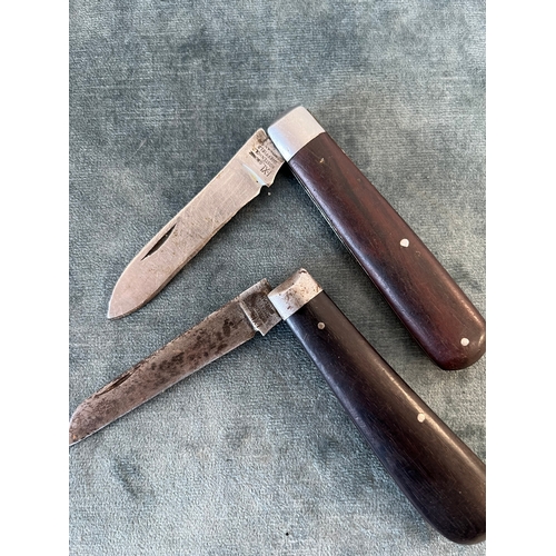 404 - 2 x 1-XL George Wostenholm Sheffield pocketknives - both strong snap