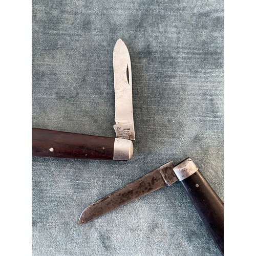 404 - 2 x 1-XL George Wostenholm Sheffield pocketknives - both strong snap