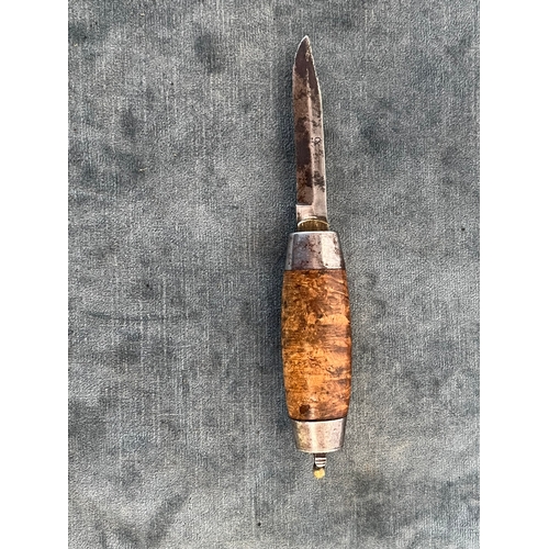 416 - Vintage stamped ESKILSTUNA Swedish barrel knife