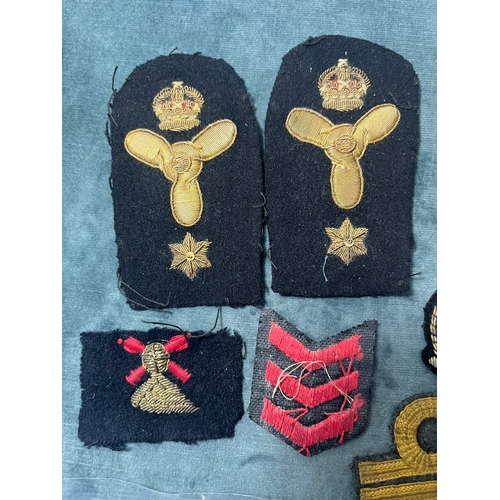 451 - WW2 Royal Navy badges