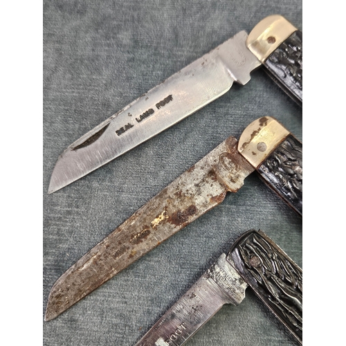 455 - 3 x Sheffield pocket knives - Lamb Foot - H. M. Slater + J Howarth