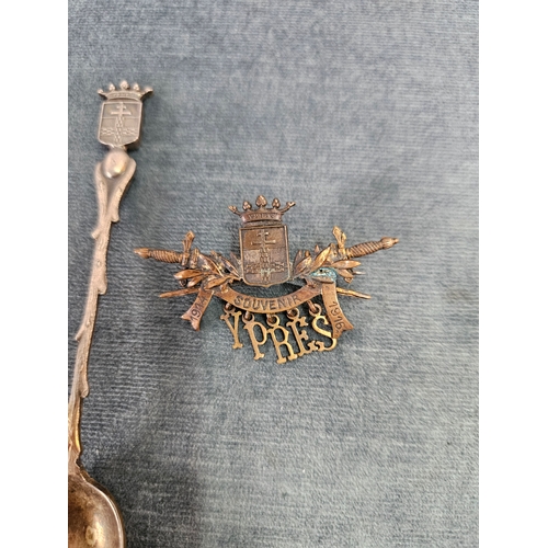 517 - Commemorative Ypres souvenir brooch and spoon