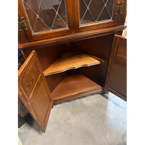 30 - Old Charm corner cabinet with leaded glass