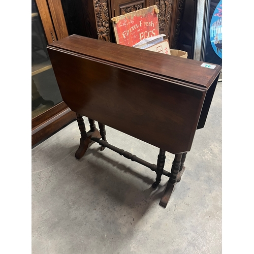 44 - Antique mahogany folding Sutherland table