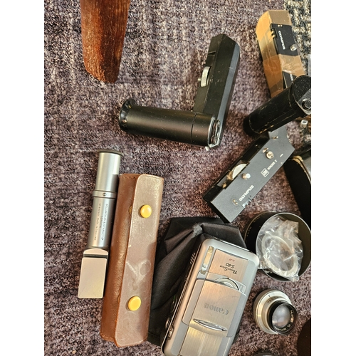 458 - Large selection of miscellaneous camera equipment