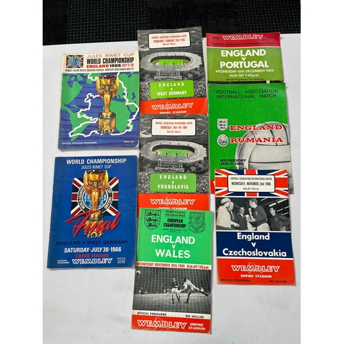 472 - Selection of various vintage and modern football programs 

England World Cup