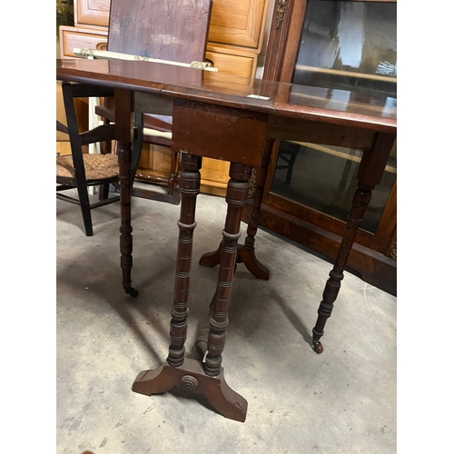 44 - Antique mahogany folding Sutherland table