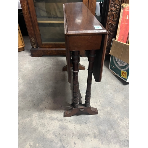 44 - Antique mahogany folding Sutherland table