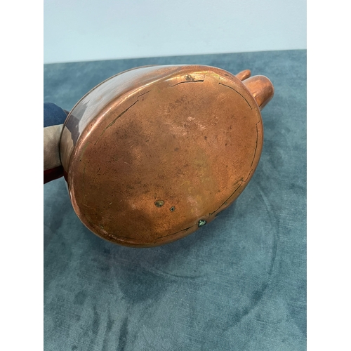 276 - Antique copper kettle with dovetail joints