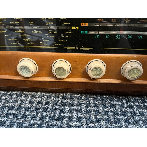 279 - Vintage Bush valve radio - appears to be working