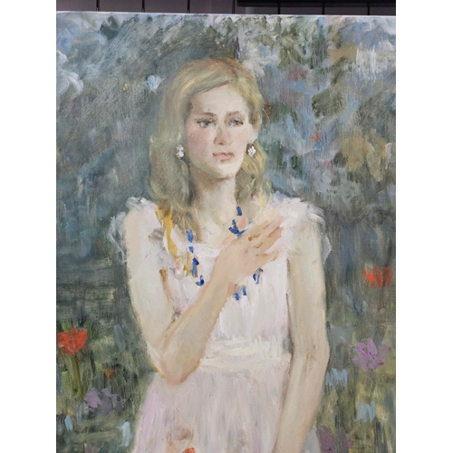 703 - Very large oil on canvas painting of a lady. Signed

81cm x 100cm