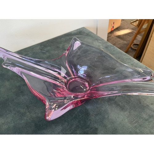 176 - Large pink art glass splash bowl