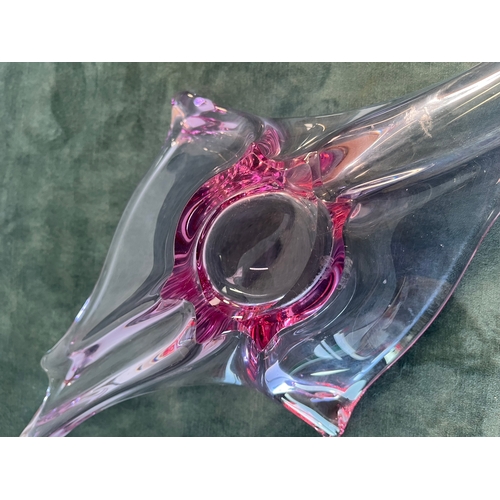 176 - Large pink art glass splash bowl