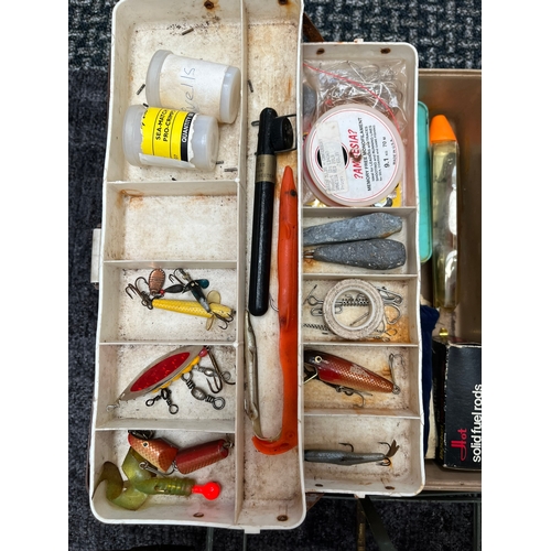 211 - Box of miscellaneous fishing equipment