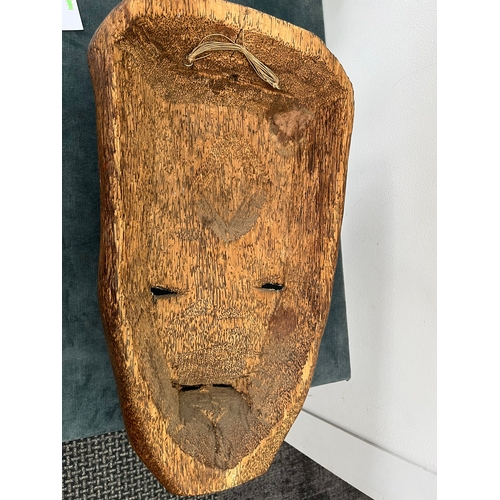 237 - Large tribal African style mask