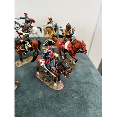 250 - Collection of Del Prado lead painted soldiers/ horsemen